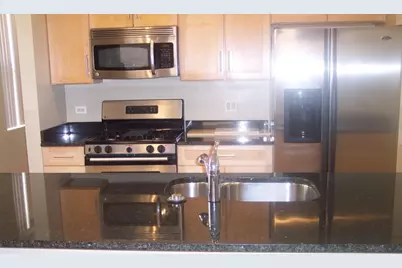 2828 N Talman Avenue #T, Chicago, IL 60618 - Photo 5