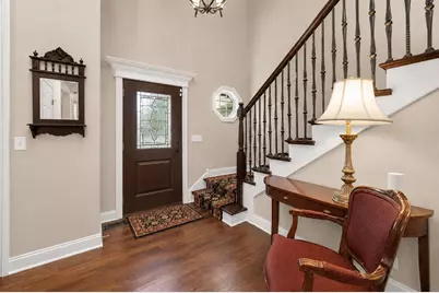 203 N 4th Avenue, Saint Charles, IL 60174 - Photo 3