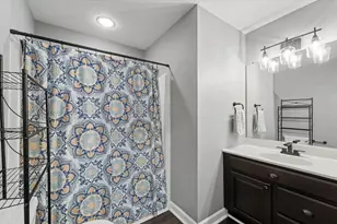 3774 Thornhill Cir, Champaign, IL 61822 - Photo 25