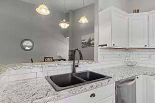 3774 Thornhill Cir, Champaign, IL 61822 - Photo 19
