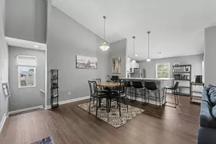 3774 Thornhill Cir, Champaign, IL 61822 - Photo 15