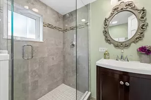 1041 Longmeadow Dr, Glenview, IL 60025 - Photo 17