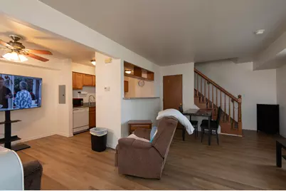 1380 N Glen Circle #B, Aurora, IL 60506 - Photo 9