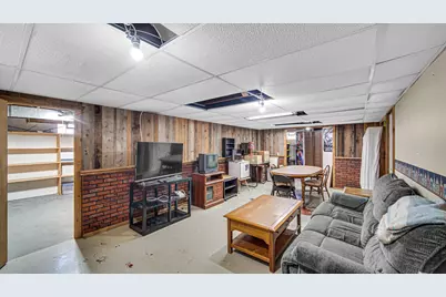 2740 Ridge Road, Lansing, IL 60438 - Photo 13