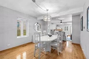 8224 N Oleander Ave, Niles, IL 60714 - Photo 15