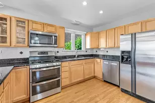 8224 N Oleander Ave, Niles, IL 60714 - Photo 19