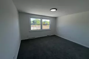 10142 S Western Ave, Chicago, IL 60643 - Photo 9