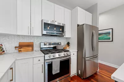 2220 N Seeley Avenue #2, Chicago, IL 60647 - Photo 5