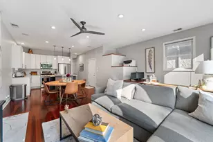 2220 N Seeley Ave, Chicago, IL 60647 - Photo 11
