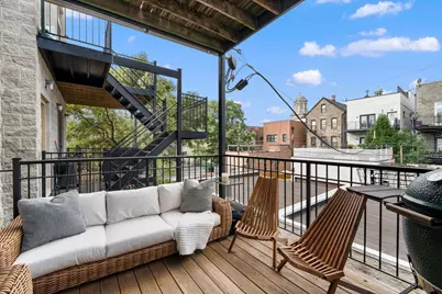 2220 N Seeley Avenue #2, Chicago, IL 60647 - Photo 23