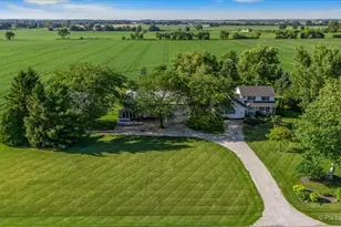 49W972 Peterson Rd, Maple Park, IL 60151 - Photo 5