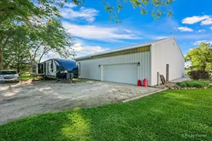 49W972 Peterson Rd, Maple Park, IL 60151 - Photo 67