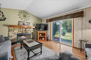 49W972 Peterson Rd, Maple Park, IL 60151 - Photo 31