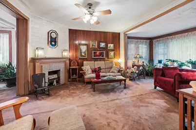 4353 N Tripp Avenue, Chicago, IL 60641 - Photo 3