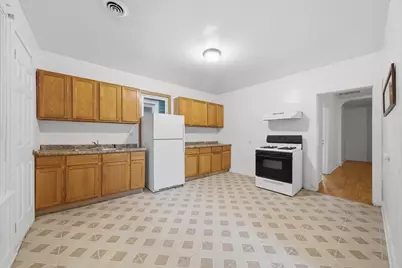 125 N 22nd Avenue, Melrose Park, IL 60160 - Photo 11