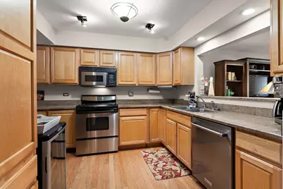 428 S Dee Road, Park Ridge, IL 60068 - Photo 7