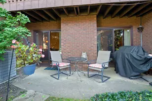 428 S Dee Rd, Park Ridge, IL 60068 - Photo 15