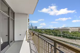 1335 S Prairie Ave, Chicago, IL 60605 - Photo 5