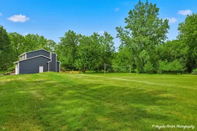 2711 Old Oak Drive, McHenry, IL 60050 - Photo 3