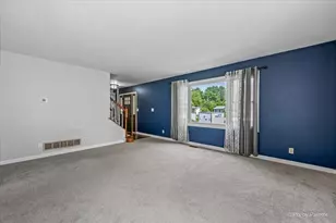 2711 Old Oak Dr, McHenry, IL 60050 - Photo 15