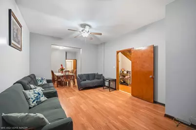1332 N Harding Avenue, Chicago, IL 60651 - Photo 3