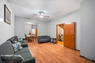 1332 N Harding Ave, Chicago, IL 60651 - Photo 3