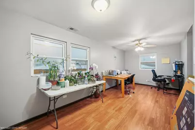 1332 N Harding Avenue, Chicago, IL 60651 - Photo 15