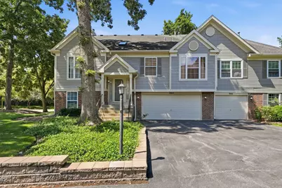 864 N Shady Oaks Drive #864, Elgin, IL 60120 - Photo 1