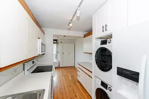 4170 N Marine Dr, Chicago, IL 60613 - Photo 7