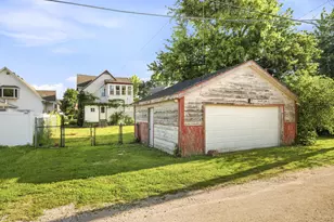 111 W Delaware St, Dwight, IL 60420 - Photo 35