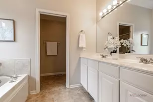 1212 Tiffany Ct, Indian Creek, IL 60061 - Photo 21