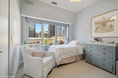 747 N Clark Street #401, Chicago, IL 60654 - Photo 27