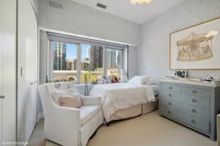 747 N Clark St, Chicago, IL 60654 - Photo 27