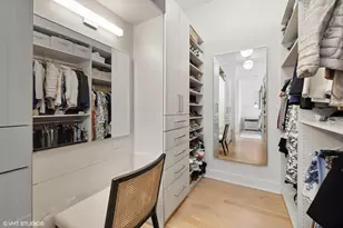747 N Clark St, Chicago, IL 60654 - Photo 23