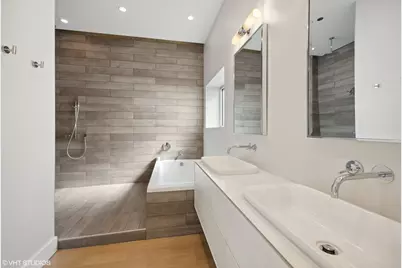 747 N Clark Street #401, Chicago, IL 60654 - Photo 25