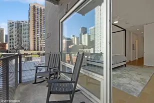 747 N Clark St, Chicago, IL 60654 - Photo 21