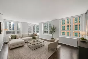 345 N La Salle Dr, Chicago, IL 60654 - Photo 3