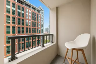 345 N La Salle Dr, Chicago, IL 60654 - Photo 9