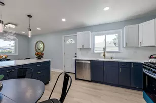 7600 Lowell Ave, Skokie, IL 60076 - Photo 11
