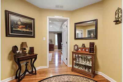 3S631 West Avenue, Warrenville, IL 60555 - Photo 13