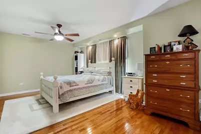 3S631 West Avenue, Warrenville, IL 60555 - Photo 17