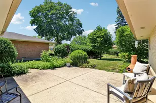 1706 N Aspen Dr, Mount Prospect, IL 60056 - Photo 39