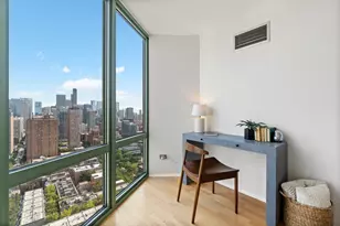 111 W Maple St, Chicago, IL 60610 - Photo 17