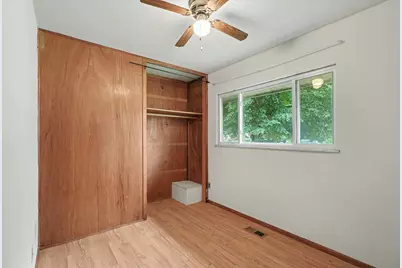 810 Maplepark Drive, Champaign, IL 61821 - Photo 15