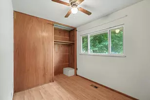 810 Maplepark Dr, Champaign, IL 61821 - Photo 15