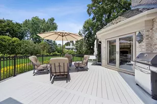 23 Ambriance Dr, Burr Ridge, IL 60527 - Photo 27