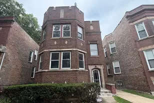 7754 S Saginaw Ave, Chicago, IL 60649 - Photo 1