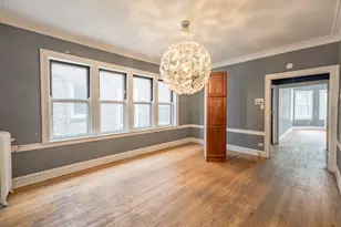 7754 S Saginaw Ave, Chicago, IL 60649 - Photo 3