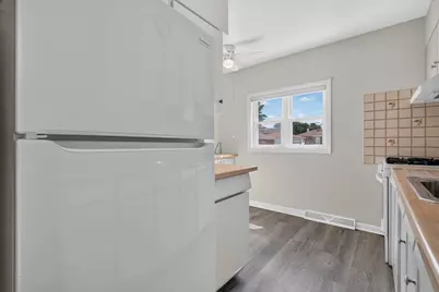 1621 Boeger Avenue, Westchester, IL 60154 - Photo 7