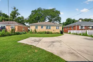 1621 Boeger Ave, Westchester, IL 60154 - Photo 35